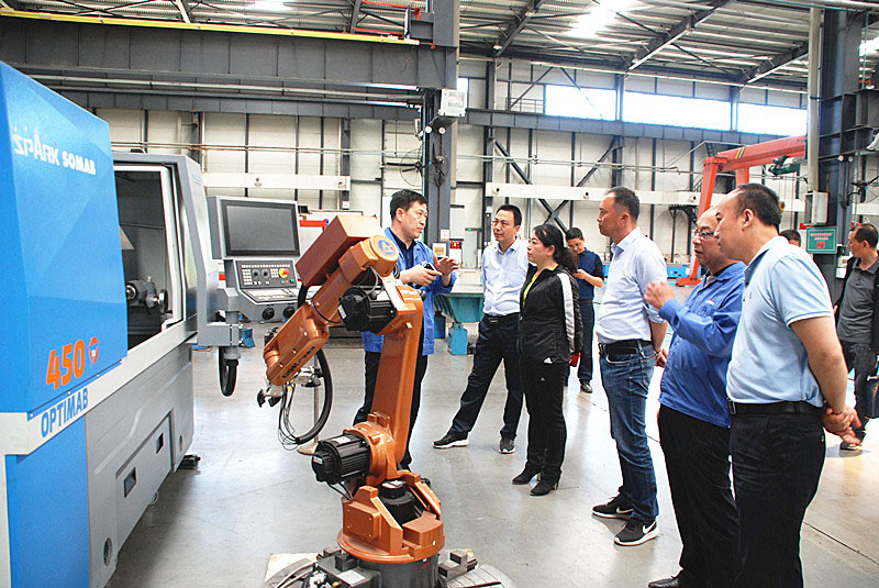 甘肅省委財經辦調研組調研星火公司“三化”改造工作 甘肅省委財經辦調研組調研星火公司“三化”改造工作