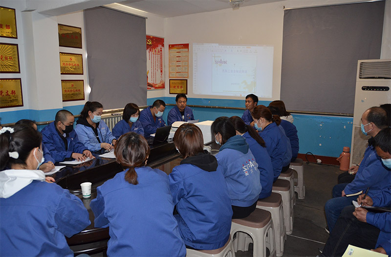 星火機(jī)床鑄造公司組織開展職工培訓(xùn)