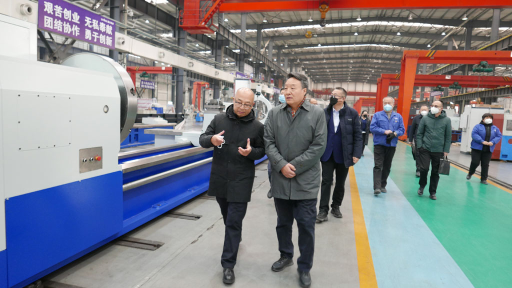 甘肅金控集團、華龍證券領導一行到星火機床公司調研