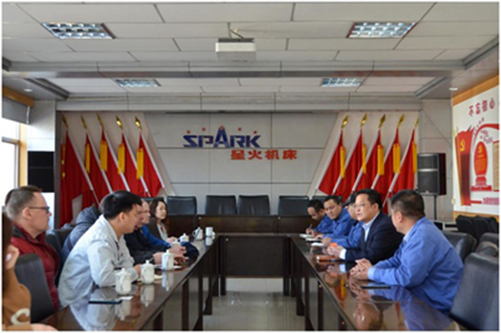 俄羅斯客商來星火機床公司考察 俄羅斯客商來星火機床公司考察