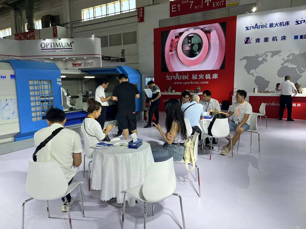 星火公司參加第十六屆中國(guó)國(guó)際機(jī)床工具展覽會(huì)