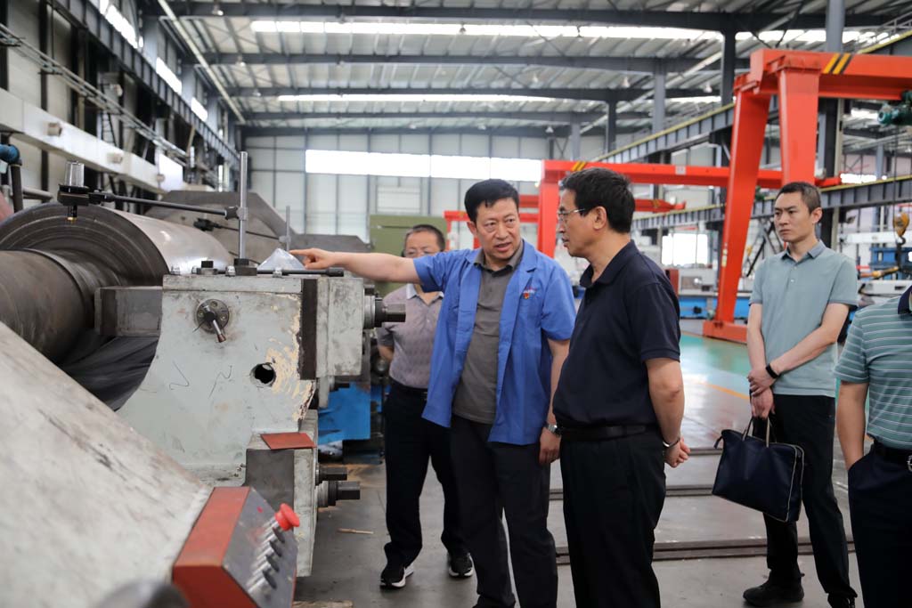 省國(guó)投領(lǐng)導(dǎo)馬海福一行來(lái)星火公司調(diào)研