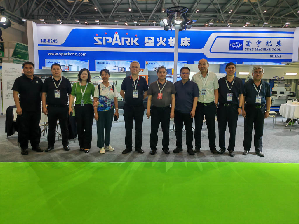 星火數控產品參加第25屆立嘉國際智能裝備展 開拓西南市場 星火數控產品參加第25屆立嘉國際智能裝備展 開拓西南市場