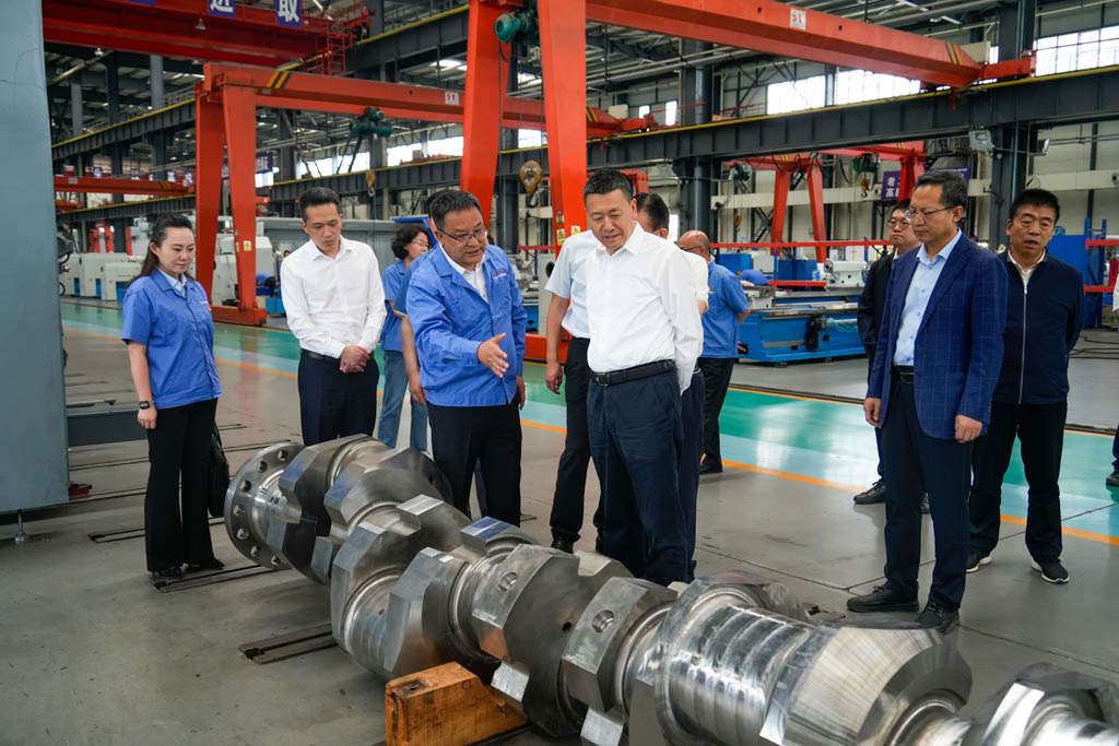 甘肅省副省長雷思維蒞臨星火數控調研指導 甘肅省副省長雷思維蒞臨星火數控調研指導