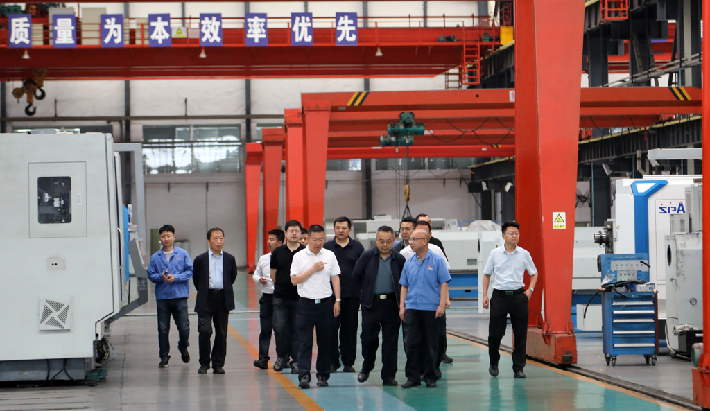 甘肅省發(fā)改委調(diào)研組來(lái)星火數(shù)控公司調(diào)研