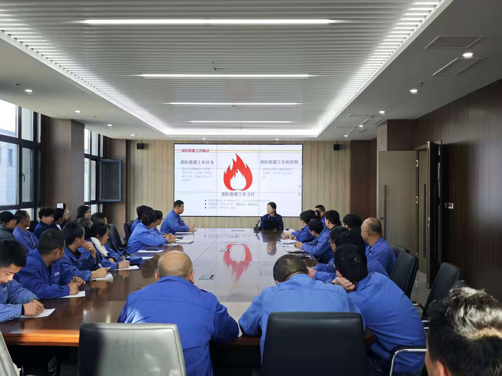 筑牢安全“防火墻”星火數控開展消防安全培訓演練 筑牢安全“防火墻”星火數控開展消防安全培訓演練
